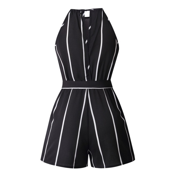 Black jumpsuit romper - Picture 4 of 6